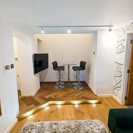 Modern 1 Bedroom Apartment In Kensington London Exterior photo
